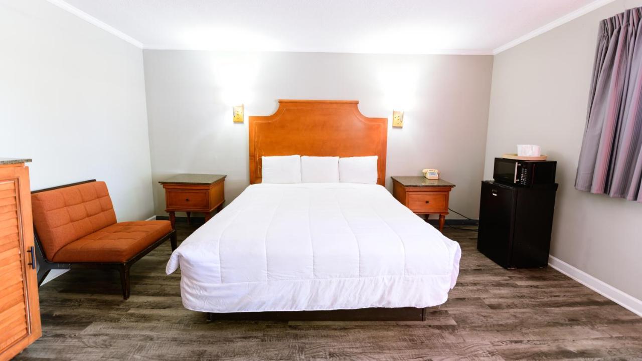 Oaks Motel Greensboro Nc Eksteriør billede